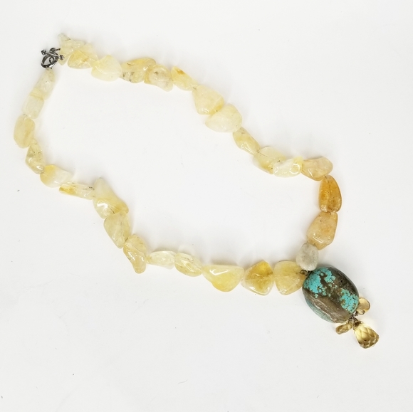 Polished Quartz Necklace w/ Turquoise Pendant - Picture 8 of 10